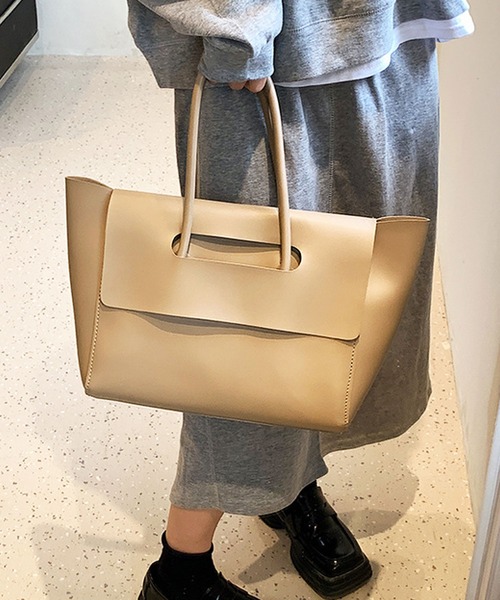 florist（フローリスト）の「【A4収納可】トレンドライクなフラップレザートートバッグ/レディースバッグ（ボストンバッグ・レディース・ブラウン/ベージュ/ダークブラウン/ブラック・FREE）」の17枚目の写真