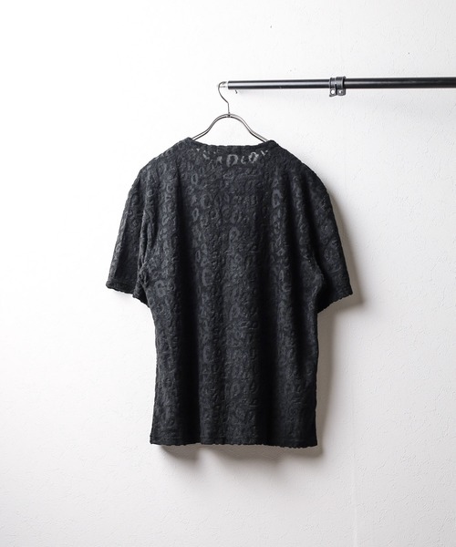 Bling Leads（ブリングリーズ）の「『Bling leads』レオパード柄クルーネックTシャツ（Tシャツ/カットソー・レディース・ブラック/ホワイト/ブルー・LARGE/MEDIUM）」の7枚目の写真