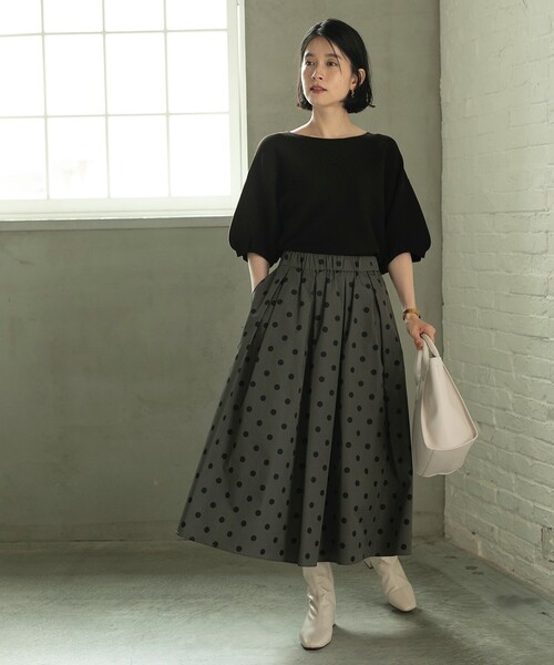 OPAQUE.CLIP（オペークドットクリップ）の「◆UVボートネックコットンニット/ボリューム袖【洗濯機洗い可】（ニット/セーター・レディース・グリーン/ブラック/ブラウン系その他/ライトブルー/ライトグレー/ボルドー・40/36/38/42）」の8枚目の写真