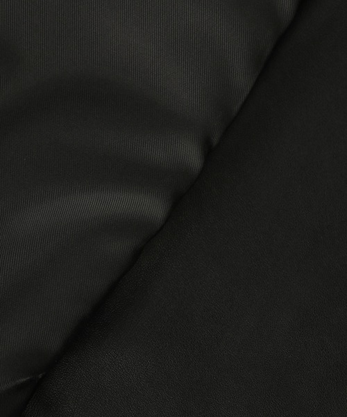 ADAM ET ROPE'(アダムエロペ)の「【WEB限定】スタンドネックフェイクレザージャケット(ライダースジャケット・レディース・ブラック/キナリ・FREE)」の14枚目の写真