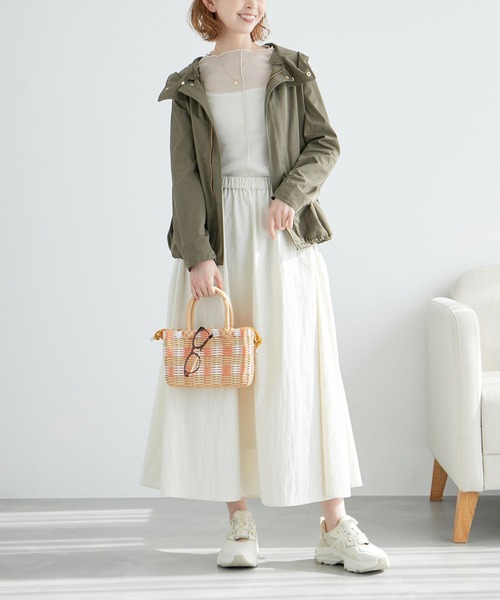 ROPE' PICNIC(ロペピクニック)の「花粉ガード/ライナー付きメモリーツイルマウンテンパーカー(マウンテンパーカー・レディース・ベージュ/ネイビー/ブラウン/カーキ/ブラック・38/40)」の20枚目の写真