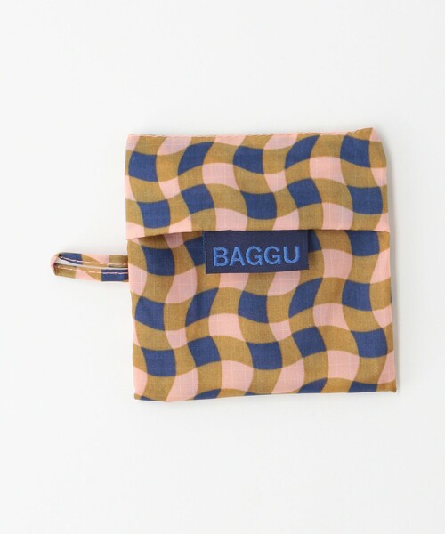 BAGGU（バグー）の「＜BAGGU＞ウェービーギンガム ポケッタブルバッグ/BABY（エコバッグ/サブバッグ・レディース・コバルトブルー/ライトピンク・FREE）」の22枚目の写真