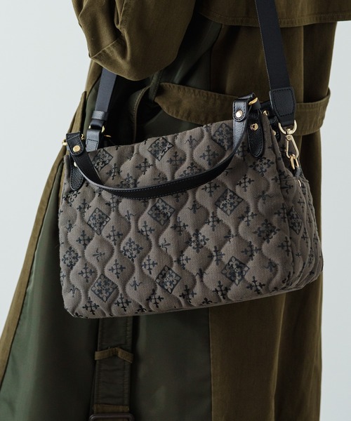 russet(ラシット)の「キルティングミニトートバッグ(CE-1166)(ハンドバッグ・レディース・グレー/ベージュ・FREE)」の7枚目の写真