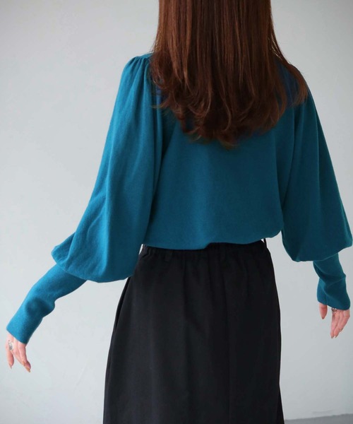 cheriella(シェリエラ)の「【cheriella】WEB限定サスティナブルパフスリーブニット(ニット/セーター・レディース・ブラック/アイボリー/グリーン/ワインレッド/ブルー・M)」の20枚目の写真