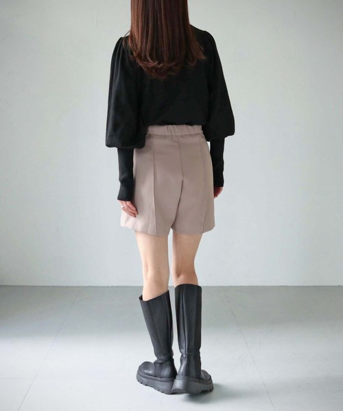 cheriella(シェリエラ)の「【cheriella】WEB限定サスティナブルパフスリーブニット(ニット/セーター・レディース・ブラック/アイボリー/グリーン/ワインレッド/ブルー・M)」の16枚目の写真