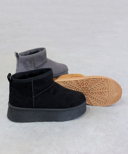 Dedes（デデス）の「厚底 ファースリッポン ムートンショートブーツ (6360)(6361)(6362)(6366)/Dedes（ブーツ・レディース・グレー系2/ブラウン系6/グレー/ブラック系1/グレー系1/ブラック/ブラウン系2/グレー系6/ブラウン/ブラック系6/ブラック系2/ブラウン系1/ベージュ系1/ベージュ/ベージュ系6/ベージュ系2・40/44/36/42/38/34）」の18枚目の写真
