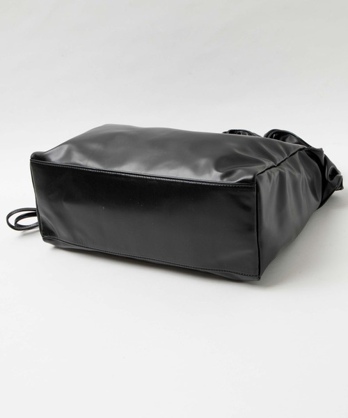 WEGO(ウィゴー)の「WEGO/ドロストギャザーショルダーバッグ(ショルダーバッグ・レディース・ブラック/オフホワイト/シルバー/ブラック系その他・FREE)」の11枚目の写真