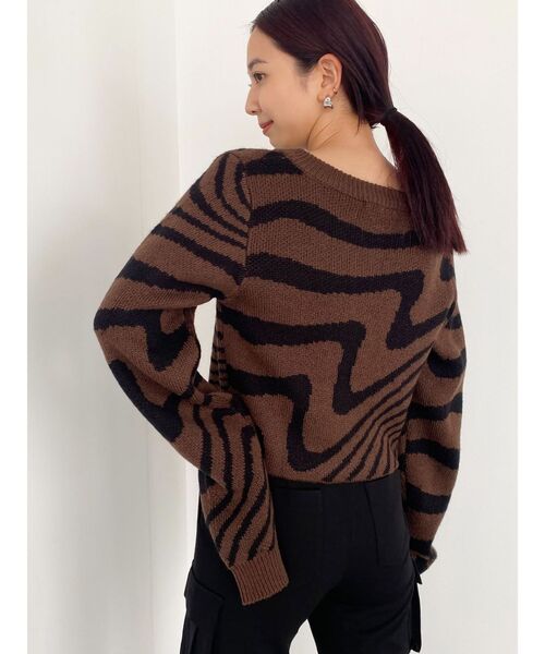 EMODA(エモダ)の「ツートーンゼブラカーディガン(カーディガン/ボレロ・レディース・ブラック/ミント/ブラウン・FREE)」の10枚目の写真