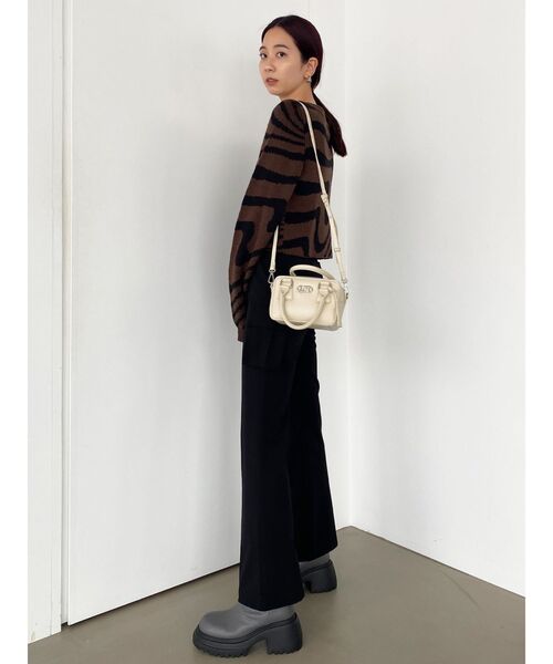 EMODA(エモダ)の「ツートーンゼブラカーディガン(カーディガン/ボレロ・レディース・ブラック/ミント/ブラウン・FREE)」の11枚目の写真