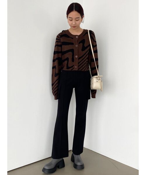 EMODA(エモダ)の「ツートーンゼブラカーディガン(カーディガン/ボレロ・レディース・ブラック/ミント/ブラウン・FREE)」の12枚目の写真