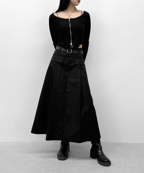 LVEU.(ラブユ.)の「【LVEU.】フロントジップオープンネックトップス / トップス カットソー リブ ジップ 羽織り カーディガン カーデ オープンネック クロップド ショート丈 ブラック グレー(Tシャツ/カットソー・レディース・ブラック/グレー・FREE)」の9枚目の写真