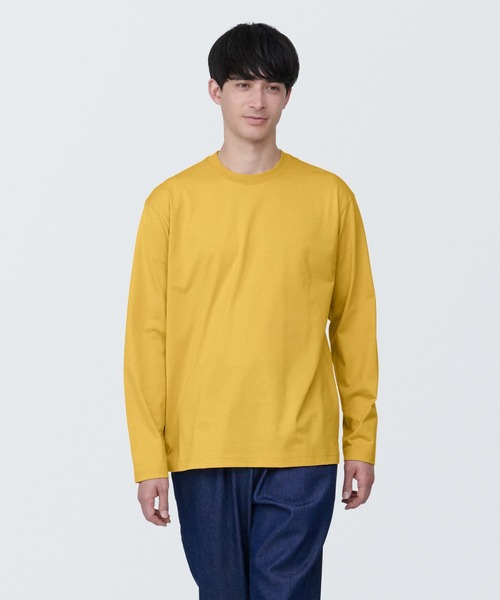 無印良品(ムジルシリョウヒン)の「紳士 天竺編みクルーネック長袖Tシャツ(Tシャツ/カットソー・メンズ・ホワイト/ネイビー系/ブラック/スモーキーグリーン系/グレー/ブルー系1/イエロー系3/スモークピンク・M/S/XL/L)」の7枚目の写真