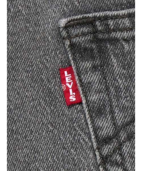 Levi's(リーバイス)の「Levi's/リーバイス 501(R) CROP ブラック HIT THE ROAD(デニムパンツ・レディース・ブラック・27inch/26inch/25inch/28inch/24inch/23inch)」の3枚目の写真