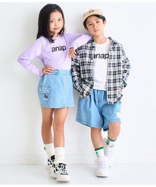 ANAP kids(アナップキッズ)の「anapロゴプリントロンT長袖Tシャツ(Tシャツ/カットソー・キッズ・ブラック/ホワイト/ラベンダー・120cm/130cm/110cm/100cm)」の10枚目の写真