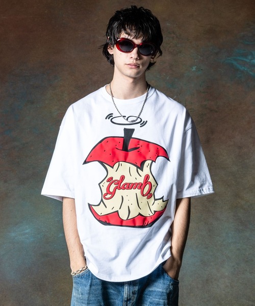 glamb(グラム)の「Eaten Apple T-Shirt / イートゥンアップルTシャツ(Tシャツ/カットソー・メンズ・ホワイト/ブラック・S/M/L)」の3枚目の写真