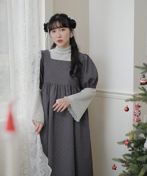 mimi toujours(ミミトゥジュール)の「スクエアネック パフスリーブ ワンピース mimi toujours×wei3h(ワンピース・レディース・ベージュ/ネイビー・M)」の18枚目の写真