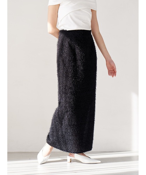 Stylevoice for xxx(スタイルヴォイスフォー)の「フェザータイトロングスカート(スカート・レディース・オフホワイト/ブラック・FREE)」の3枚目の写真