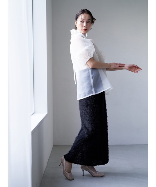 Stylevoice for xxx(スタイルヴォイスフォー)の「フェザータイトロングスカート(スカート・レディース・オフホワイト/ブラック・FREE)」の12枚目の写真