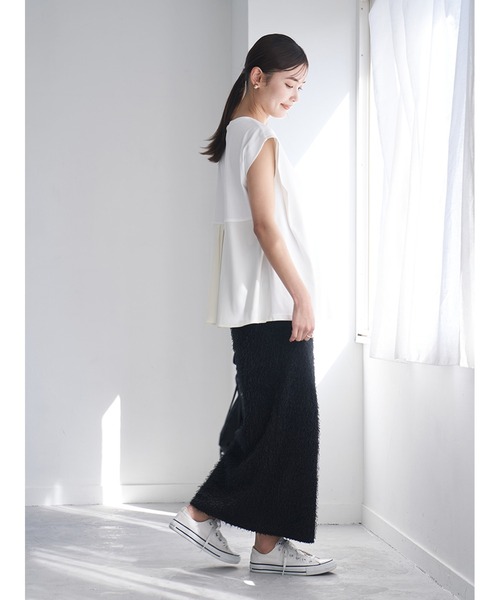 Stylevoice for xxx(スタイルヴォイスフォー)の「フェザータイトロングスカート(スカート・レディース・オフホワイト/ブラック・FREE)」の17枚目の写真