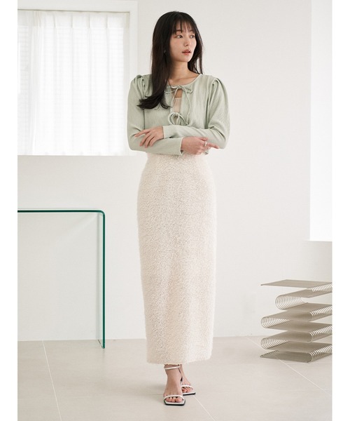 Stylevoice for xxx(スタイルヴォイスフォー)の「フェザータイトロングスカート(スカート・レディース・オフホワイト/ブラック・FREE)」の22枚目の写真