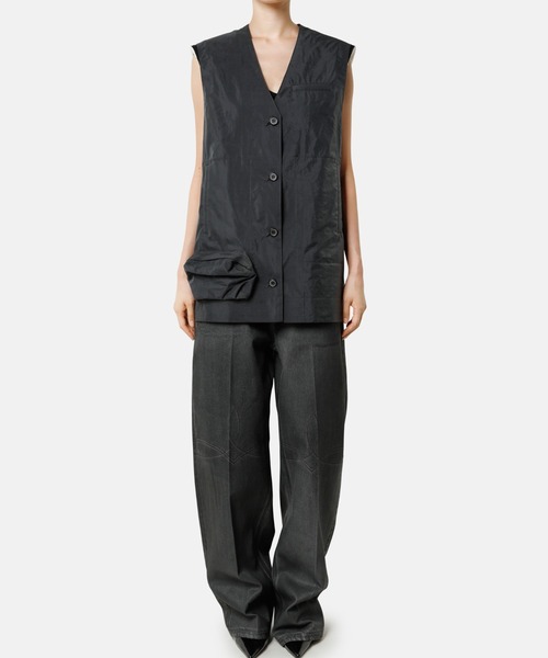 iRENE（アイレネ）の「エマージェンシーライトベスト / Emergency Light Vest（シャツ/ブラウス・レディース・ブラック/ホワイト・36）」の18枚目の写真