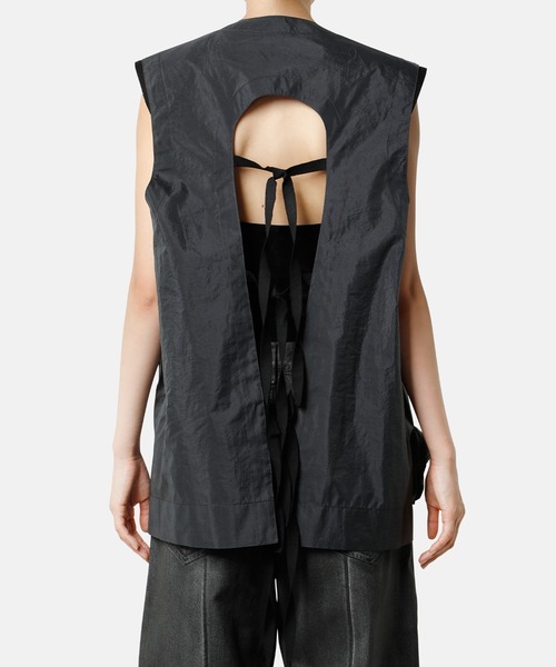 iRENE（アイレネ）の「エマージェンシーライトベスト / Emergency Light Vest（シャツ/ブラウス・レディース・ブラック/ホワイト・36）」の17枚目の写真