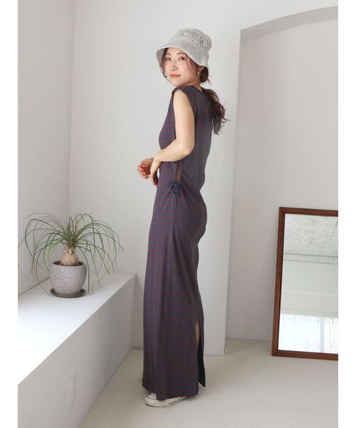 Ungrid（アングリッド）の「Miller別注 サイドオープンワンピース（ワンピース・レディース・ブルー/イエロー/ブラウン・FREE）」の6枚目の写真