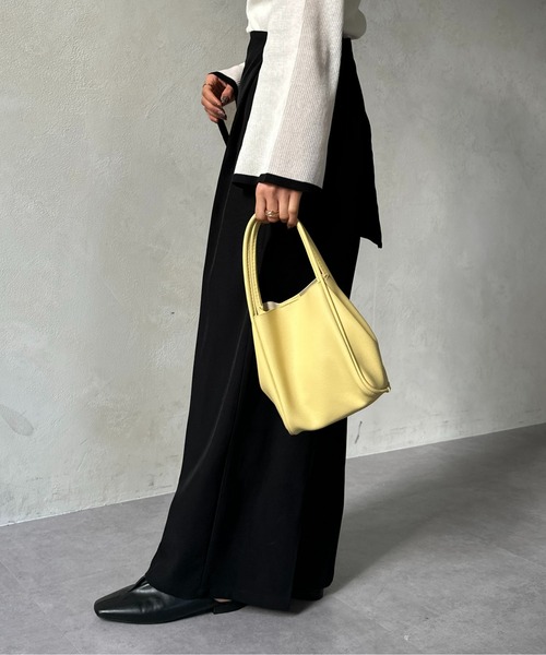 Thevon（ゼボン）の「ラップレイヤードスラックスパンツ（スラックス・レディース・ベージュ/ブラック/チャコールグレー・M）」の5枚目の写真