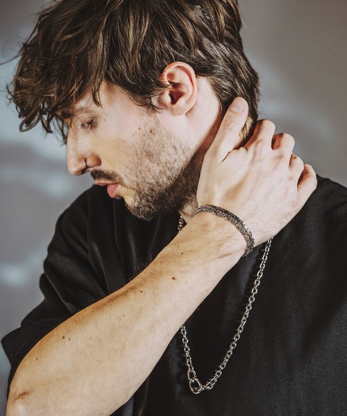 NO ID.（ノーアイディ）の「トリプルチェーンブレスレット（ブレスレット・メンズ・シルバー・ONE SIZE）」の18枚目の写真