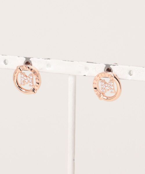 METROCITY(メトロシティ)の「【メトロシティ】Mベーシック ピアス ロゴ 彫刻 ポイント リング(ピアス(両耳用)・レディース・ローズ・ONE SIZE)」の5枚目の写真