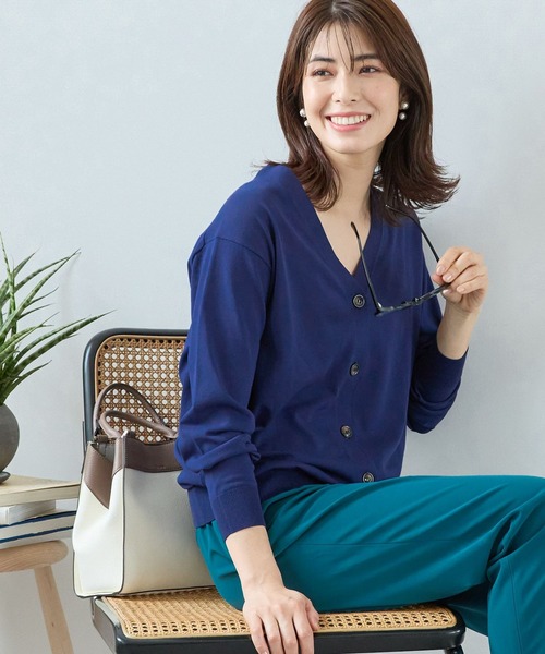 Elura(エルーラ)の「サマープロテクトゆるカーディガン/108614(カーディガン/ボレロ・レディース・ホワイト/ブラック/ライトベージュ/ネイビー・SMALL/MEDIUM/LARGE)」の4枚目の写真