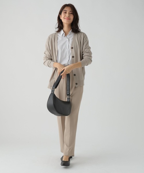 Elura(エルーラ)の「サマープロテクトゆるカーディガン/108614(カーディガン/ボレロ・レディース・ホワイト/ブラック/ライトベージュ/ネイビー・SMALL/MEDIUM/LARGE)」の13枚目の写真