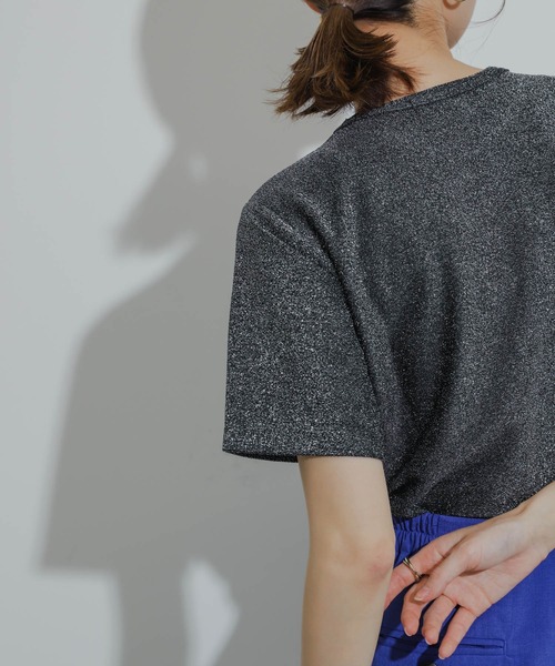 SENSE OF PLACE by URBAN RESEARCH(センスオブプレイスバイアーバンリサーチ)の「クルーネックラメTシャツ(半袖)(Tシャツ/カットソー・レディース・シルバー/ライトブルー/ネイビー/オレンジ/ブラック/ブラウン・ONE)」の20枚目の写真