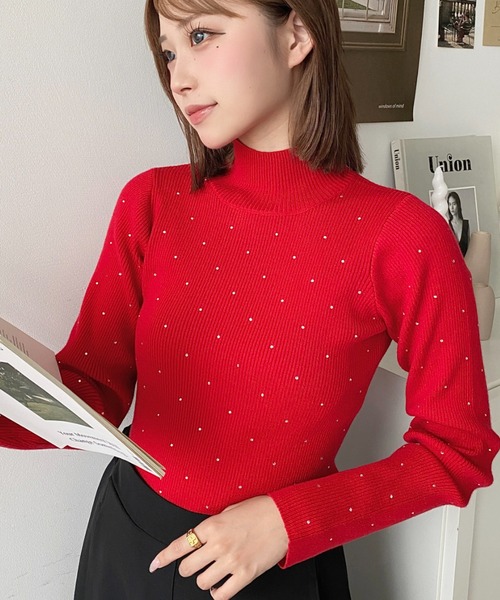 moment+（モーメントプラス）の「ラインストーンハイネックニットプルオーバー（ニット/セーター・レディース・レッド/アイボリー/ブラック/ナチュラル/チャコールグレー/杢グレー・M/L）」の7枚目の写真