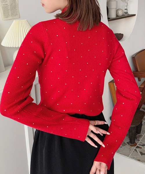 moment+（モーメントプラス）の「ラインストーンハイネックニットプルオーバー（ニット/セーター・レディース・レッド/アイボリー/ブラック/ナチュラル/チャコールグレー/杢グレー・M/L）」の10枚目の写真