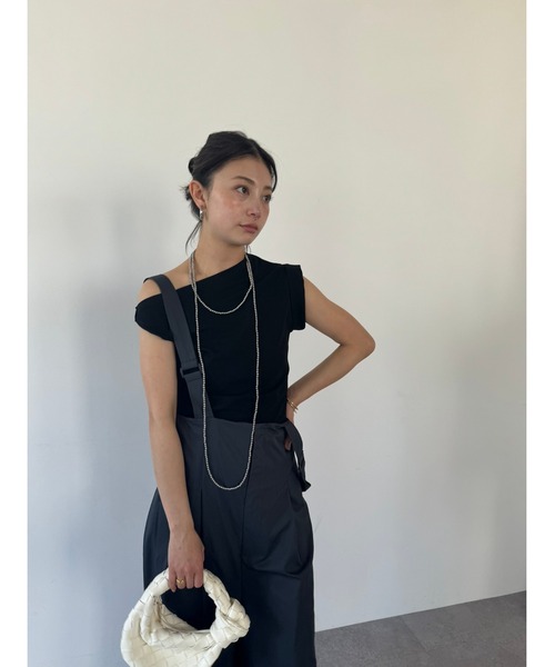 HANNE(アン)の「アシメネックTシャツ(Tシャツ/カットソー・レディース・ホワイト/ブラック/グレー・FREE)」の22枚目の写真