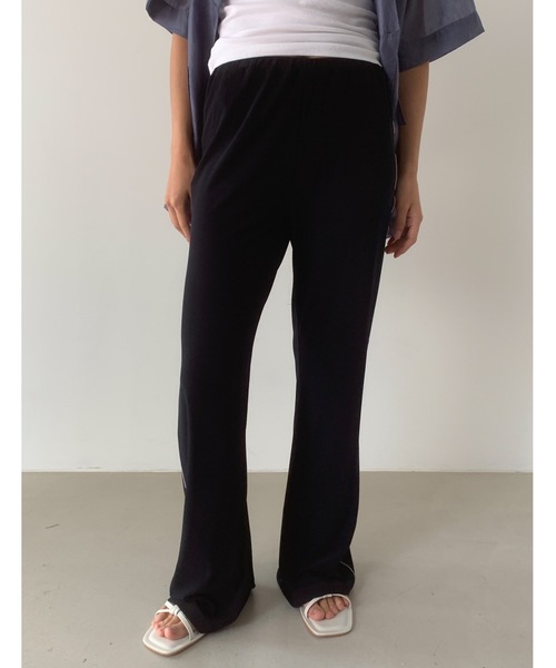 Didot.showroom（ディドット ショールーム）の「【DIDOT.】サイドラインパイピングトラックパンツ（スウェットパンツ・レディース・ブラウン/パープル/ネイビー/チャコール・FREE）」の3枚目の写真