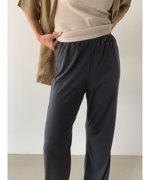Didot.showroom（ディドット ショールーム）の「【DIDOT.】サイドラインパイピングトラックパンツ（スウェットパンツ・レディース・ブラウン/パープル/ネイビー/チャコール・FREE）」の7枚目の写真