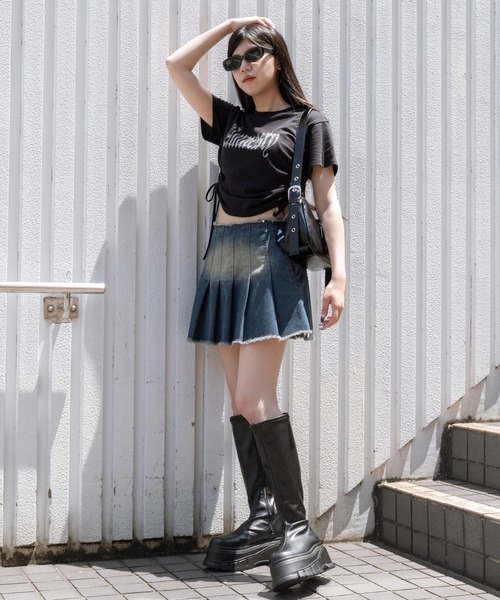 dispark（ディスパーク）の「DISPARK/サイドドロストラインストーンT（Tシャツ/カットソー・レディース・ブラック/ホワイト/その他1・FREE）」の5枚目の写真