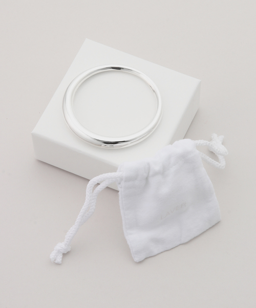 LAVER(ラバー)の「【LAVER/ラバー】アシメトリックバングル(ブレスレット・レディース・シルバー・FREE)」の9枚目の写真