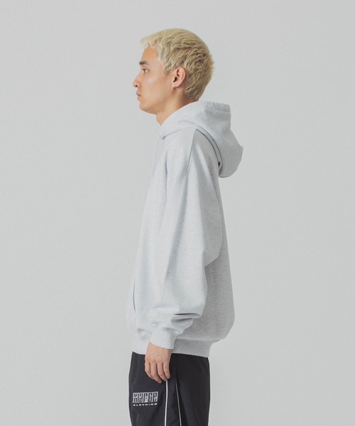 XLARGE（エクストララージ）の「STANDARD LOGO HOODED SWEATSHIRT
