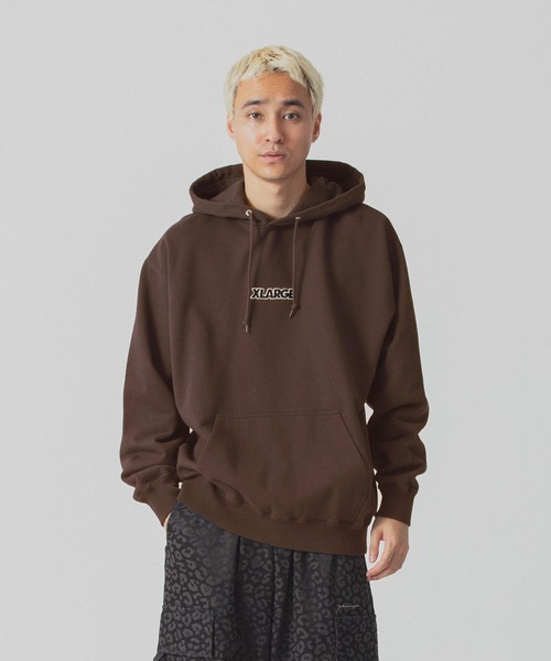 XLARGE（エクストララージ）の「STANDARD LOGO HOODED SWEATSHIRT