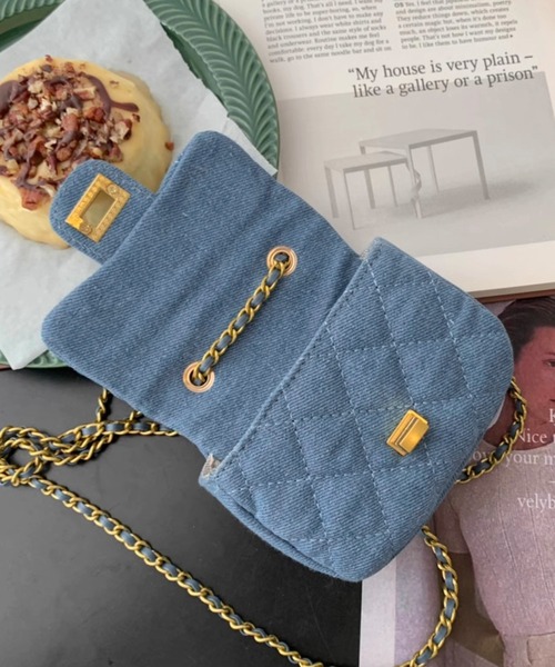DAY CLOSET(デイ クローゼット)の「レディース アクセサリー感覚で使える2WAYチェーン付きミニバッグ(ショルダーバッグ・レディース・ベージュ/ピンク/ブラック/ブルー/アイボリー・ONE SIZE)」の19枚目の写真