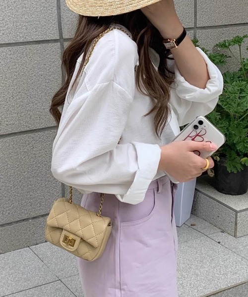 DAY CLOSET(デイ クローゼット)の「レディース アクセサリー感覚で使える2WAYチェーン付きミニバッグ(ショルダーバッグ・レディース・ベージュ/ピンク/ブラック/ブルー/アイボリー・ONE SIZE)」の8枚目の写真
