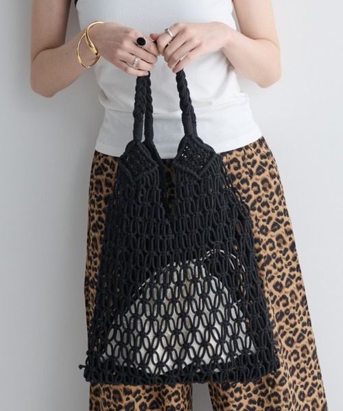MERLOT（メルロー）の「トライアングルメッシュバッグ（トートバッグ・レディース・ホワイト/ブラック/パープル・FREE）」の14枚目の写真