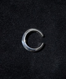 IVXLCDM（アイヴィーエックスエルシーディエム）の「IVXLCDM アイブイエックスエルシーディーエム / TRIANGLE EAR CUFF / トライアングルイヤーカフ / IVX-A551-SV（イヤーカフ）」