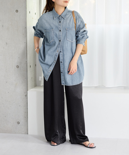 JOURNAL STANDARD(ジャーナルスタンダード)の「《追加2》ライトオンスデニムシャツ(シャツ/ブラウス・レディース・ブルー系その他/ネイビー・FREE)」の21枚目の写真