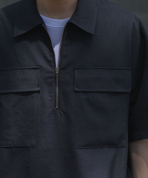 ATTACHMENT（アタッチメント）の「PE/CO/LI ツイル ハーフジップ S/Sシャツ / PE/CO/LI TWILL HALF ZIP S/S SHIRT（シャツ/ブラウス・メンズ・ベージュ/ブラック・1/2/3）」の4枚目の写真