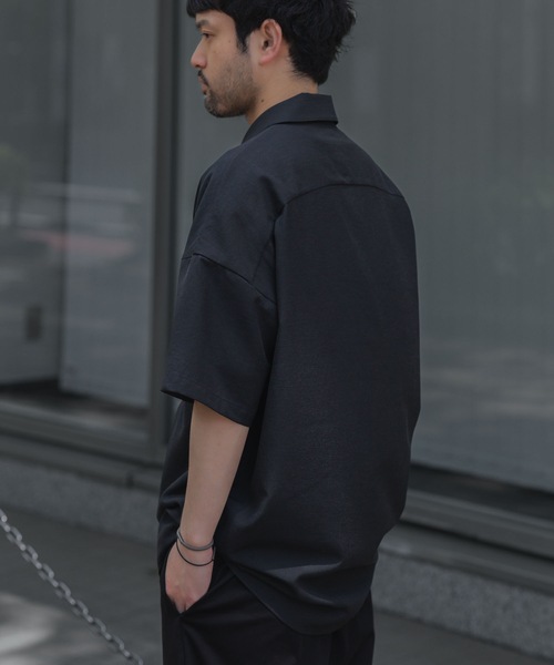 ATTACHMENT（アタッチメント）の「PE/CO/LI ツイル ハーフジップ S/Sシャツ / PE/CO/LI TWILL HALF ZIP S/S SHIRT（シャツ/ブラウス・メンズ・ベージュ/ブラック・1/2/3）」の6枚目の写真