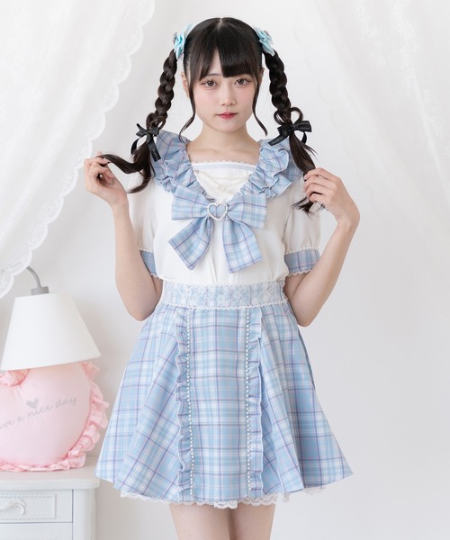 DearMyLove(ディアマイラブ)の「ウエストレースパールフリルスカート(スカート・レディース・ブルー/ベビーピンク/ブラック・3L/LL/LARGE/MEDIUM/SMALL)」の3枚目の写真